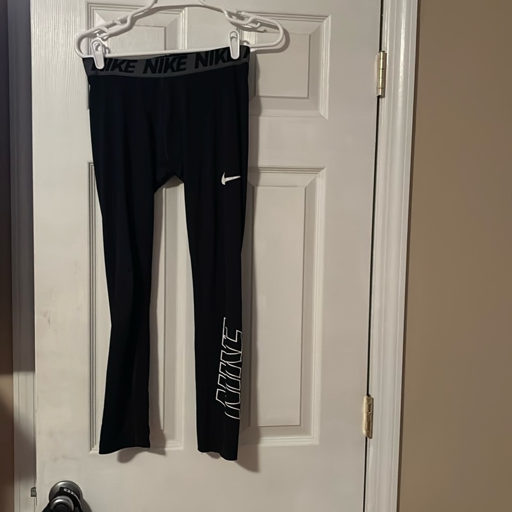 Men’s Nike dri fit compression 3/4 black leggings